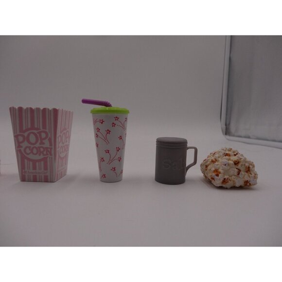 American Girl Doll Truly Me Popcorn Machine Set Lights Popping Sound with Access - Picture 14 of 16